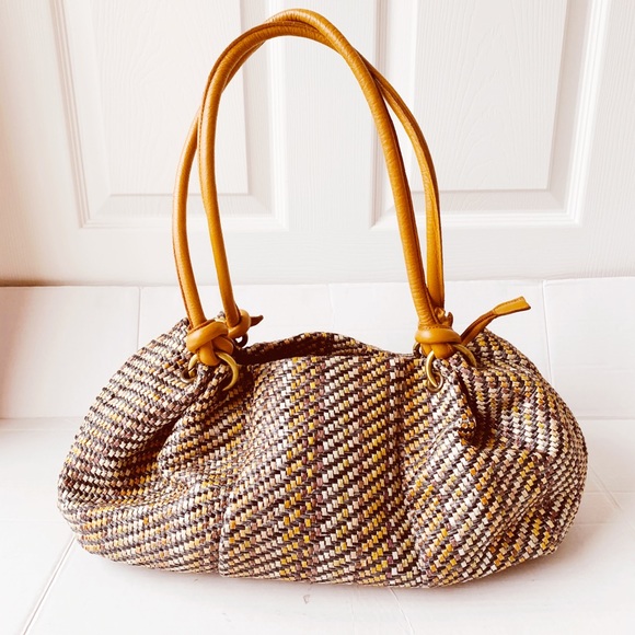 Sundance woven hobo duffel style handbag - Picture 2 of 6